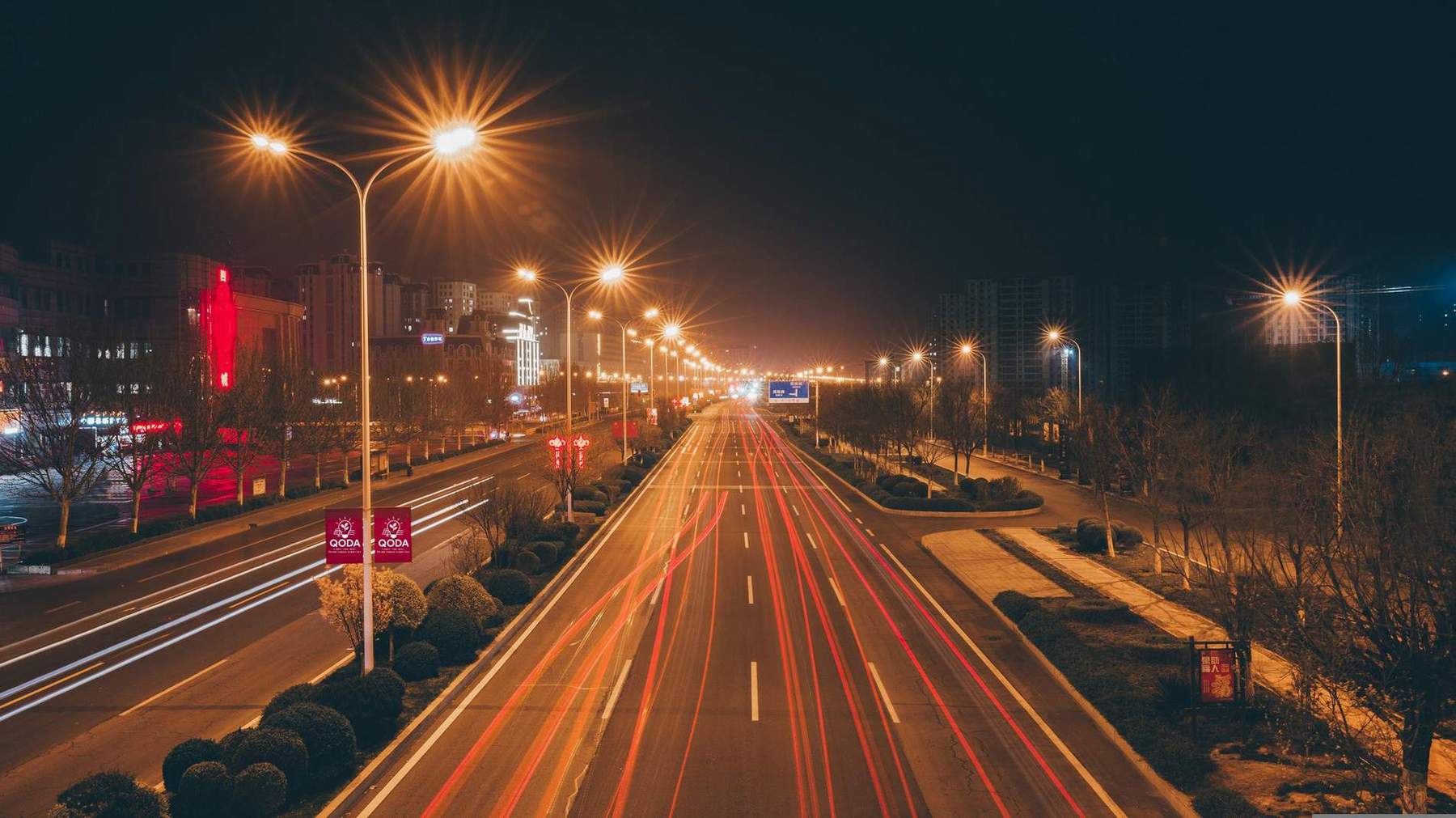 Lampu Jalan Tenaga Surya Qoda Jagad Gemilang